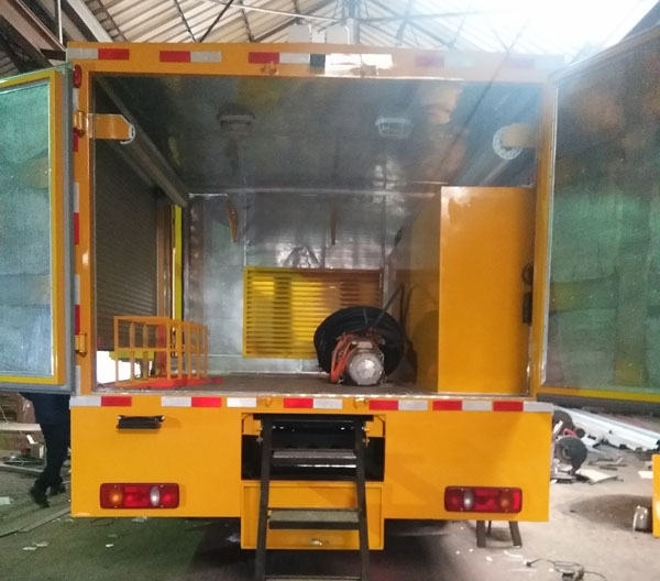 2019春節(jié)假期剛過(guò)，南京奧民斯特大流量排水車(chē)整裝待發(fā)！