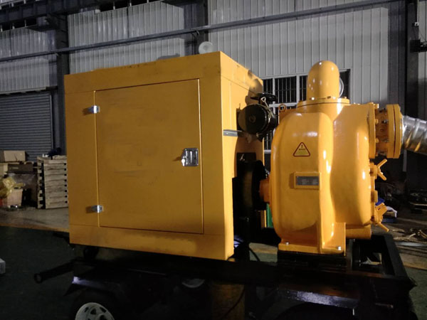 2019春季防汛，南京奧民斯特拖拉式排水車整裝待發(fā)