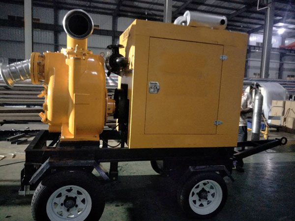 2019春季防汛，南京奧民斯特拖拉式排水車整裝待發(fā)