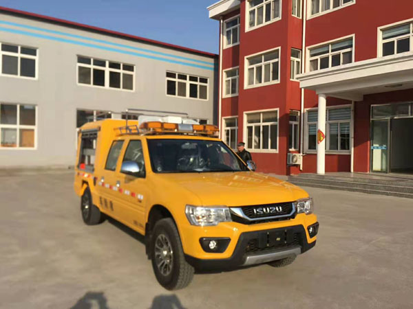 南京奧民斯特慶鈴皮卡防汛搶險車整裝待發(fā)