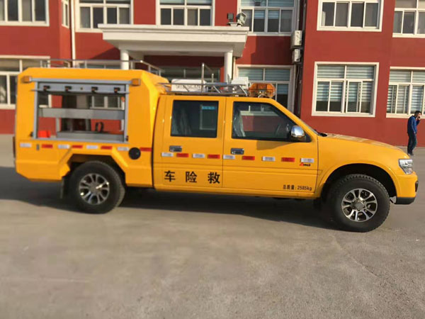 南京奧民斯特慶鈴皮卡防汛搶險車整裝待發(fā)